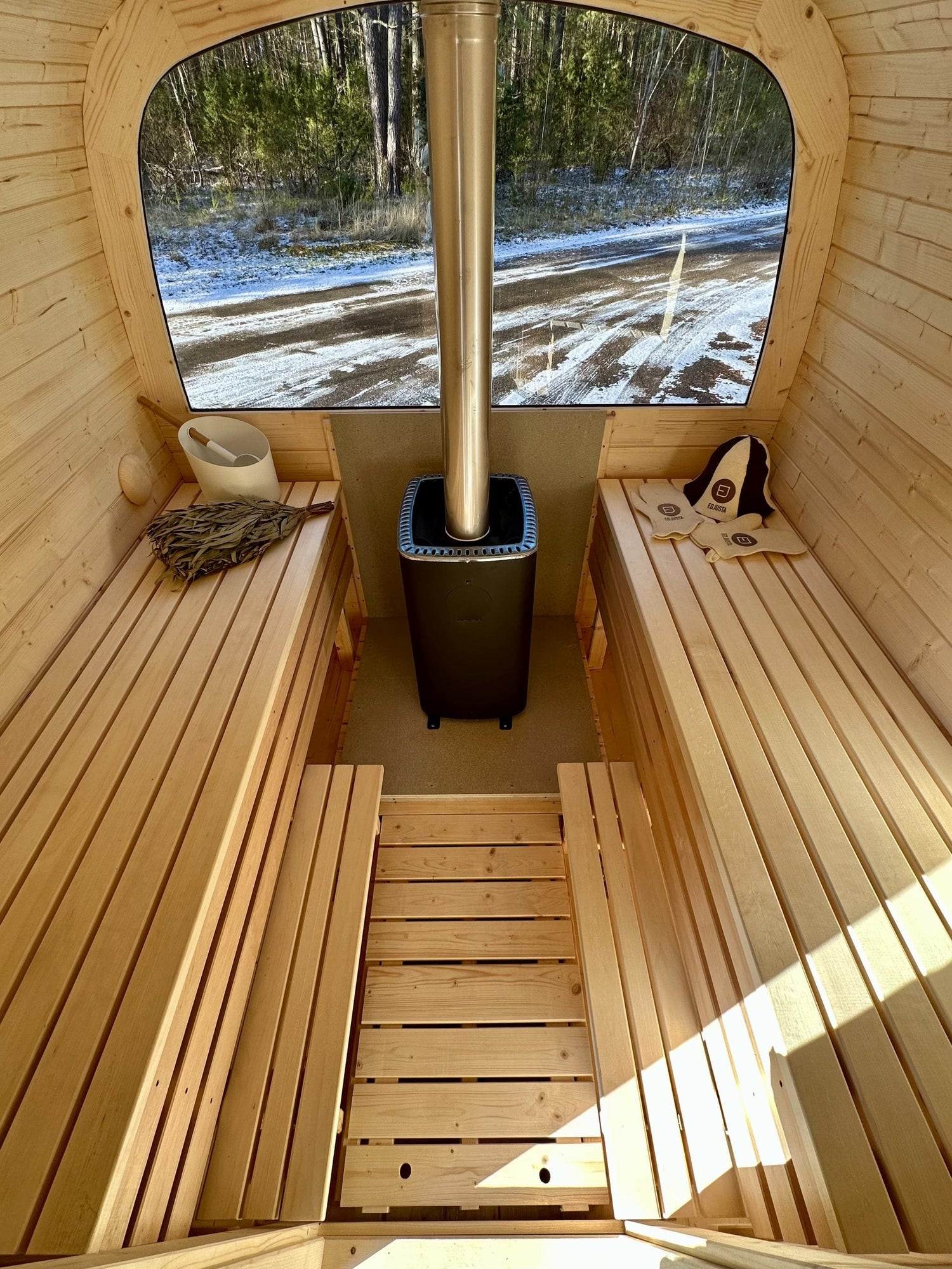 Thermowood mobile sauna on trailer - UK Mobile Saunas